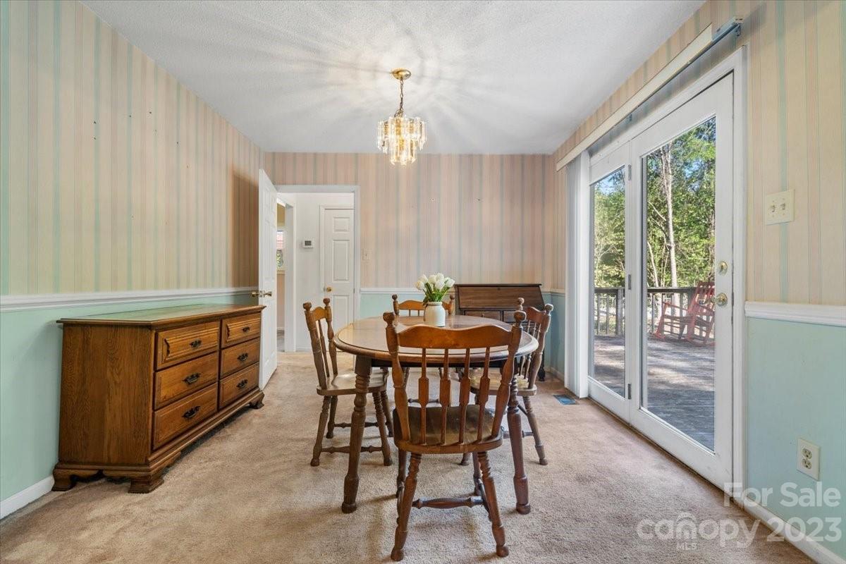 305 Smith Road Mount Holly, NC 28120 - Photo 10 of 24 Gallery Image 10