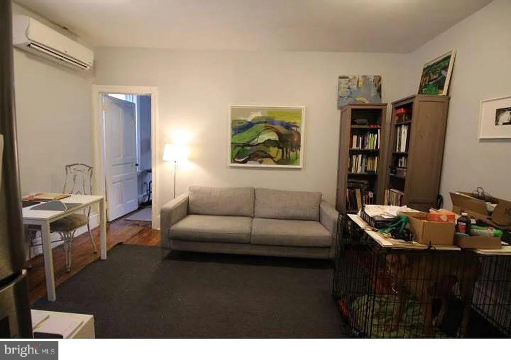 236 South 45th Street Philadelphia, PA 19104 - Photo 3 of 7