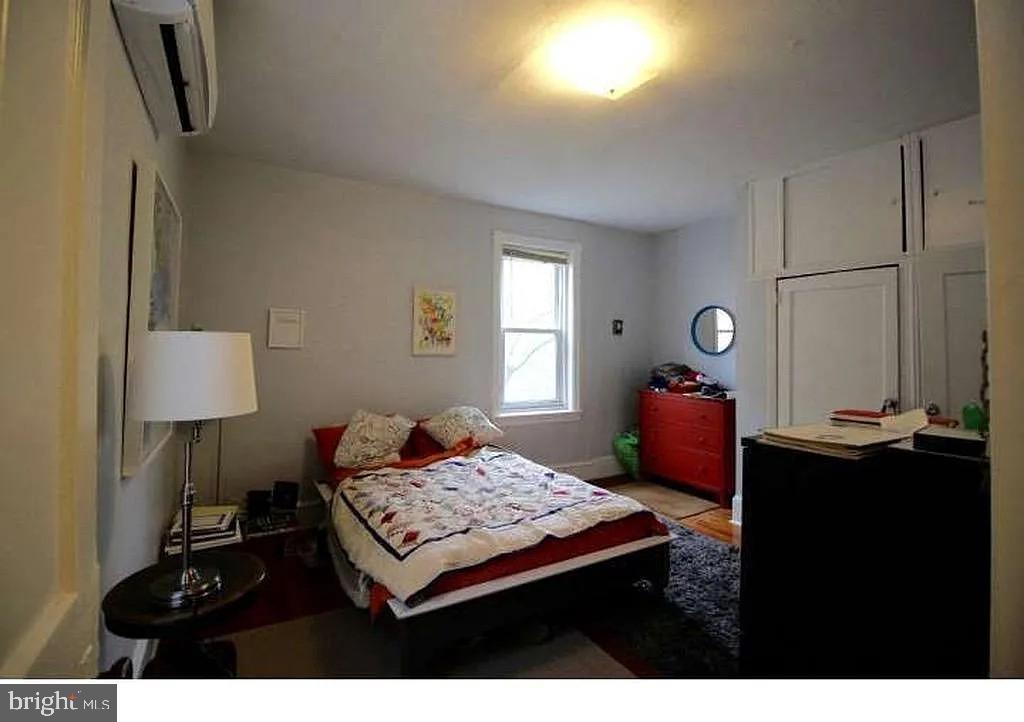 236 South 45th Street Philadelphia, PA 19104 - Photo 6 of 7