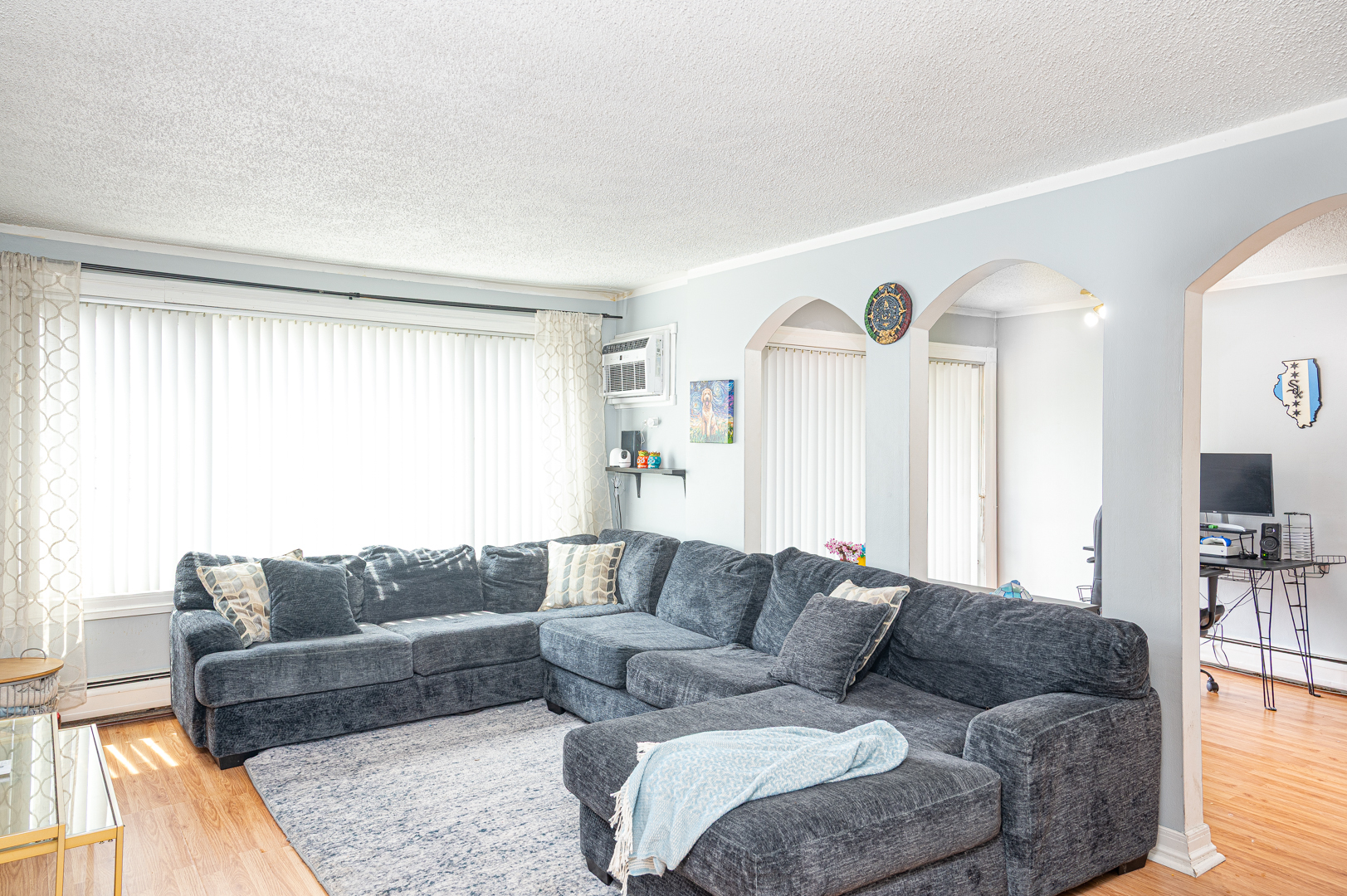 9832 Nottingham Avenue, Unit 5 Chicago Ridge, IL 60415 - Photo 2 of 11 Gallery Image 2