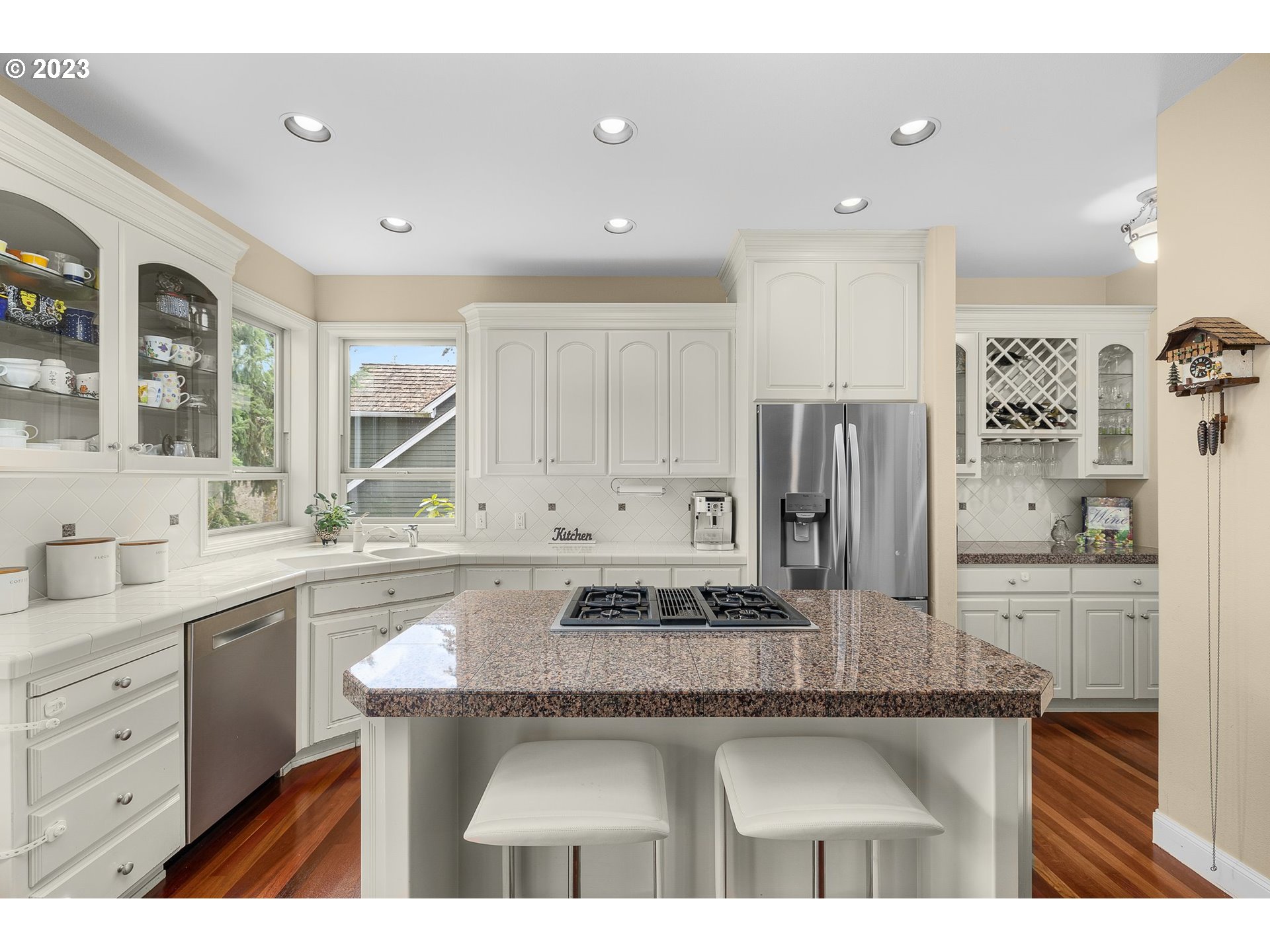 1147 Northwest Mayfield Road Portland, OR 97229 - Photo 13 of 38 Gallery Image 13