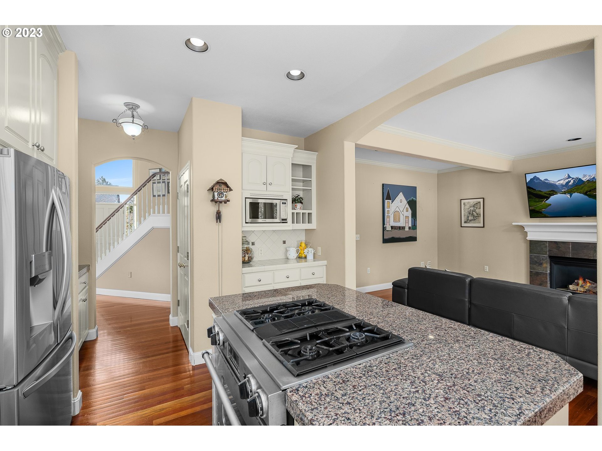1147 Northwest Mayfield Road Portland, OR 97229 - Photo 15 of 38 Gallery Image 15