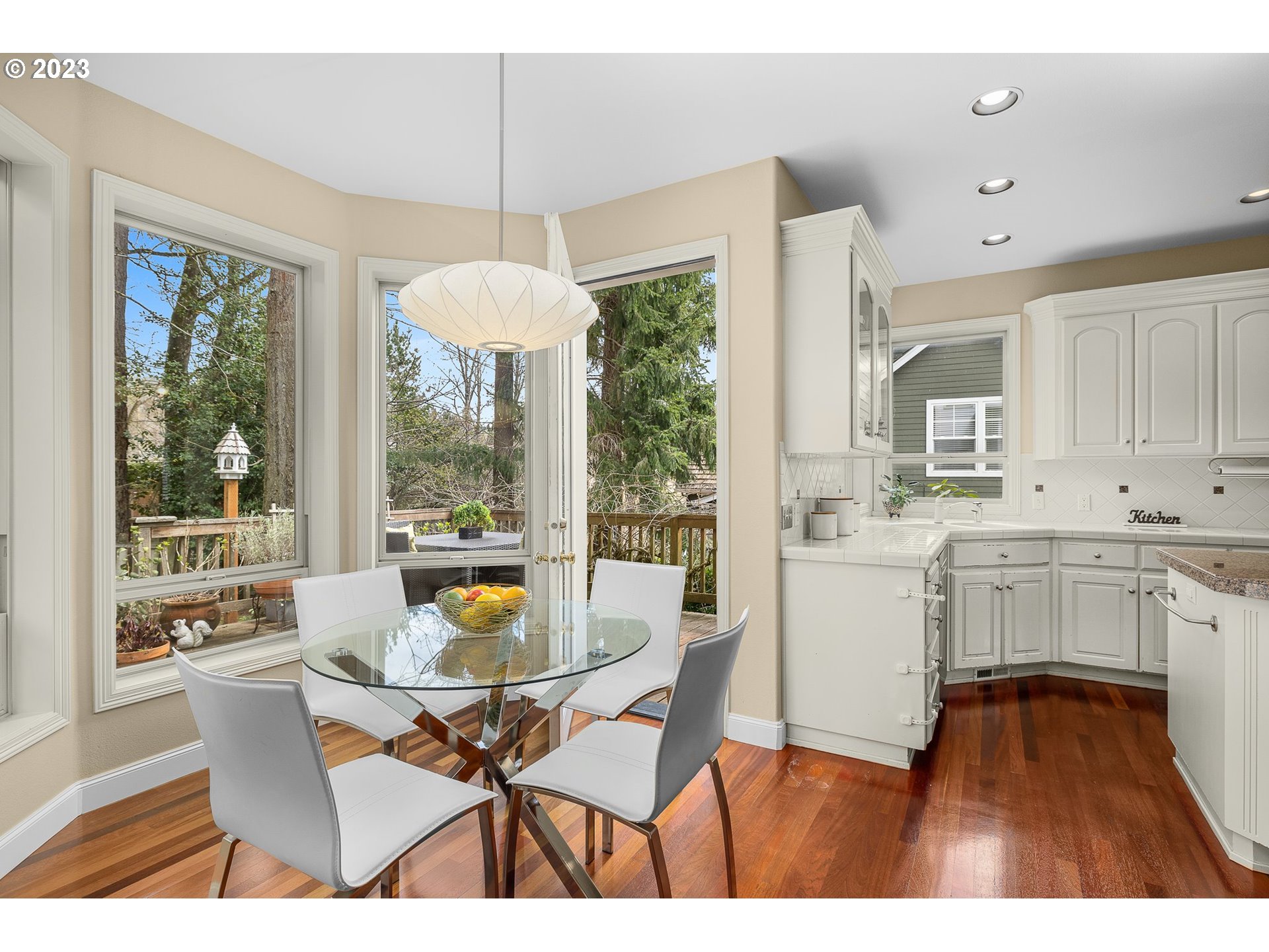 1147 Northwest Mayfield Road Portland, OR 97229 - Photo 17 of 38 Gallery Image 17