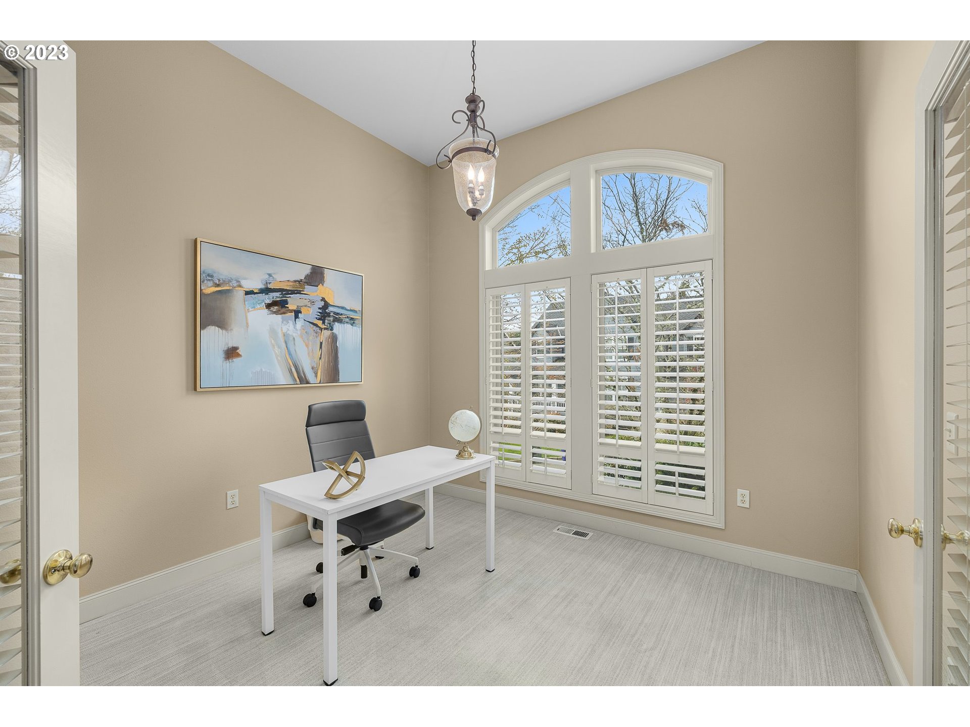 1147 Northwest Mayfield Road Portland, OR 97229 - Photo 9 of 38 Den/Office
