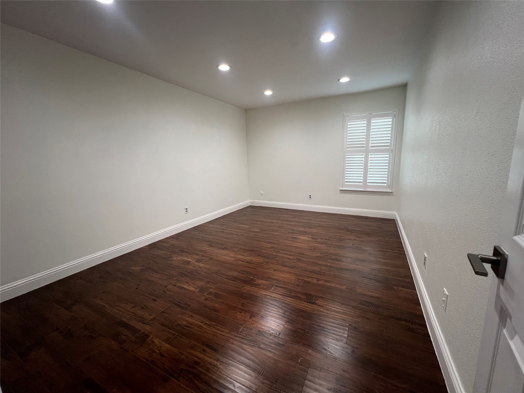 840 Threadneedle Street, Unit 220 Houston, TX 77079 - Photo 15 of 20 Bedroom 2