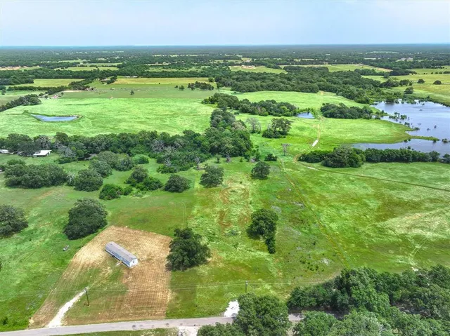 a view of outdoor space with mountain view