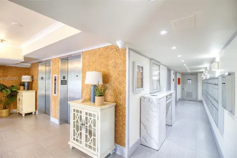 $259,900 | 4015 West Palm Aire Drive, Unit 506, Pompano Beach, FL 33069