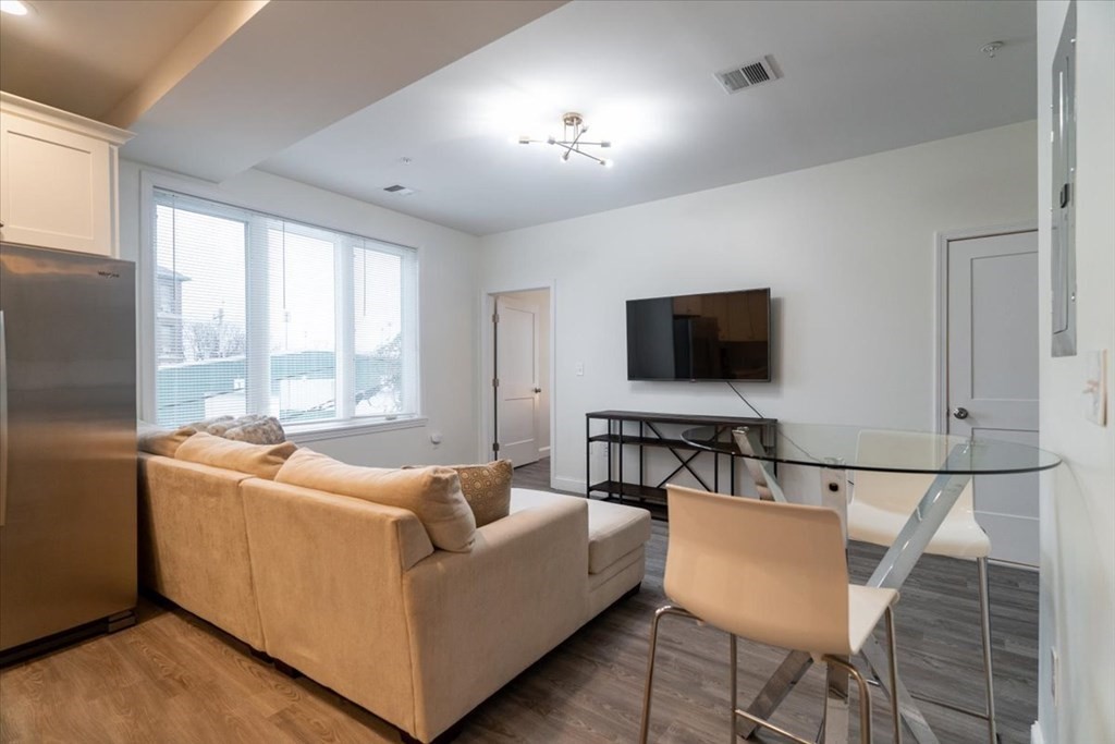 92 George Street, Unit 103 Boston, MA 02119 - Photo 3 of 33 Gallery Image 3