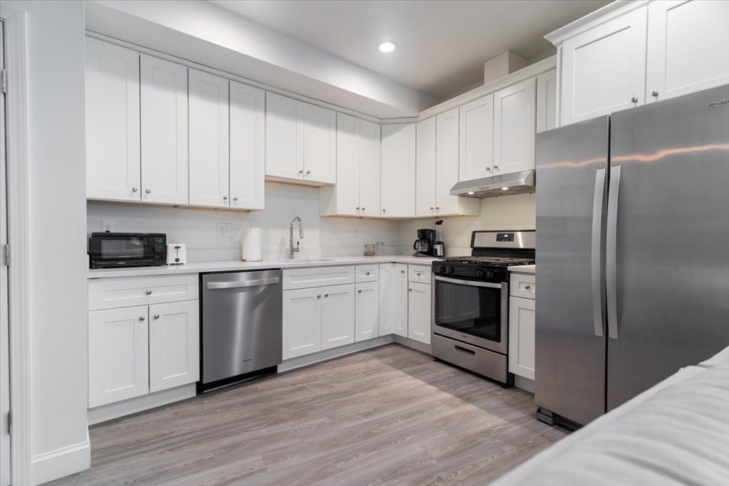 92 George Street, Unit 103 Boston, MA 02119 - Photo 8 of 33 Gallery Image 8
