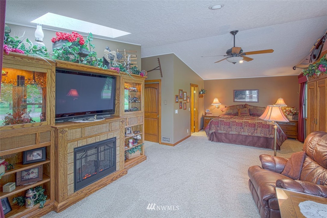655 Boistfort Road Curtis, WA 98538 - Photo 22 of 25