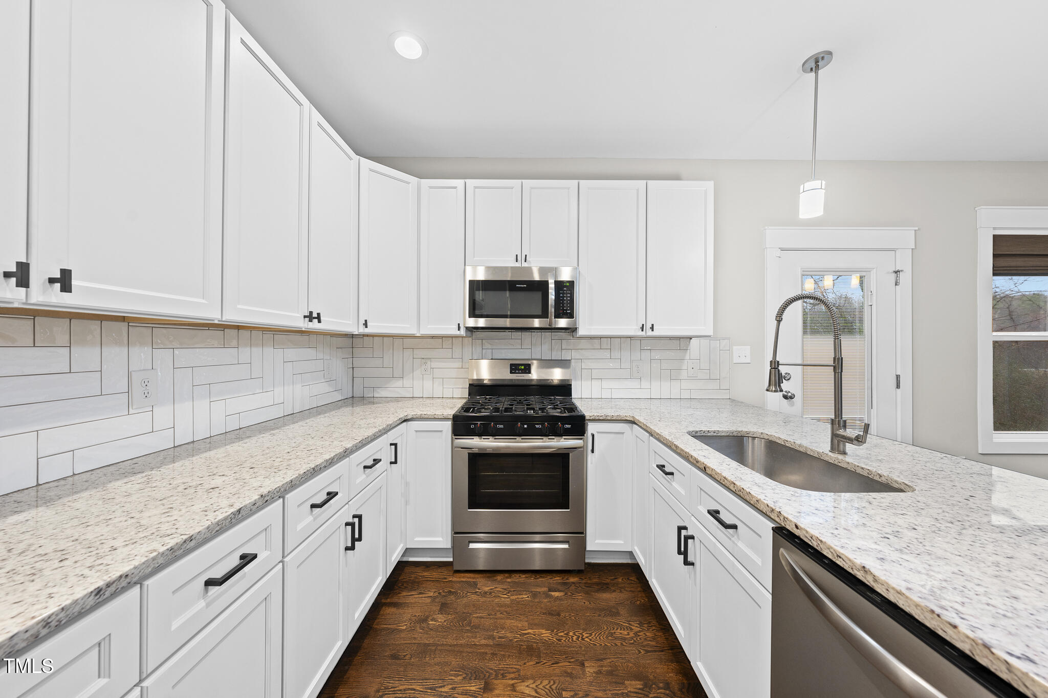 2717 Newbold Street Raleigh, NC 27603 - Photo 11 of 29 DSC07694