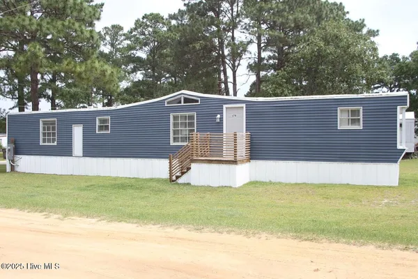 $99,900 | 174 Lennondale Boulevard, Elizabethtown, NC 28337