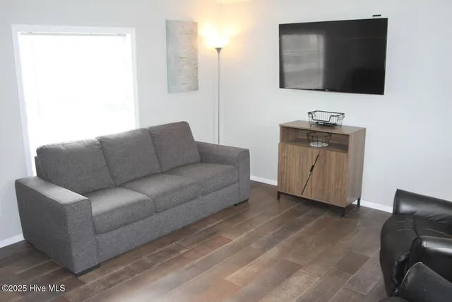 $99,900 | 174 Lennondale Boulevard, Elizabethtown, NC 28337