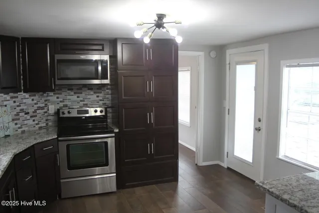 $99,900 | 174 Lennondale Boulevard, Elizabethtown, NC 28337