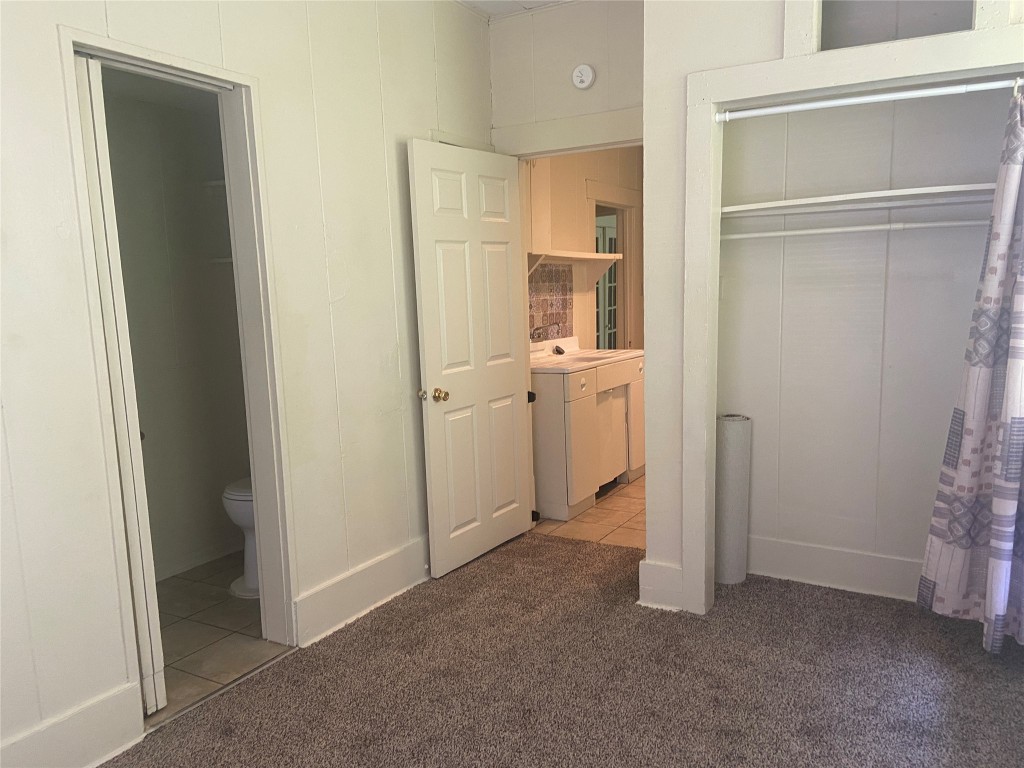 401 West 38th Street, Unit B Austin, TX 78705 - Photo 14 of 17