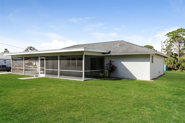 $1,990 | 3265 Southwest Escarole Street, Port St. Lucie, FL 34953