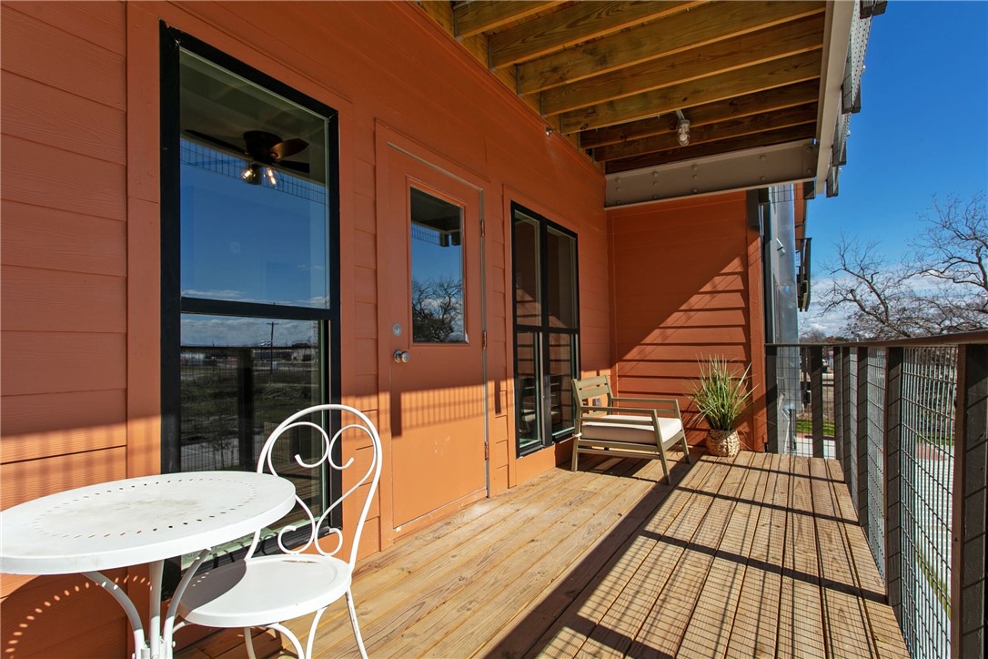 101 West 33rd Street, Unit 204 Bryan, TX 77803 - Photo 2 of 12