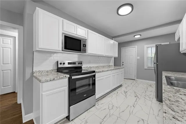 $199,000 | 6042 Park Avenue, Kansas City, MO 64130