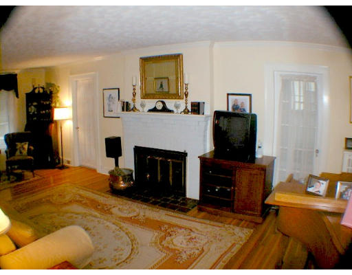 176 Warren Road Framingham, MA 01702 - Photo 2 of 17 Gallery Image 2