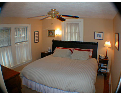 176 Warren Road Framingham, MA 01702 - Photo 8 of 17 Gallery Image 8