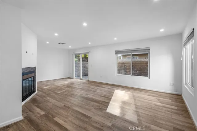 $495,000 | 31315 The Old Road, Unit D, Castaic, CA 91384