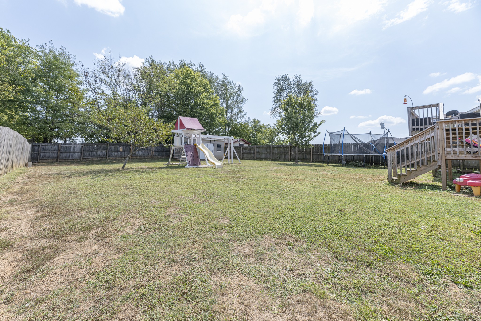 1885 Patton Road Clarksville, TN 37042 - Photo 28 of 34 Playset does not convey