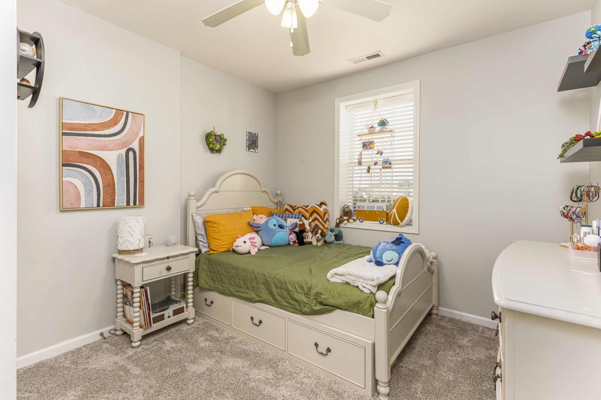 1885 Patton Road Clarksville, TN 37042 - Photo 6 of 34 Bedroom 2