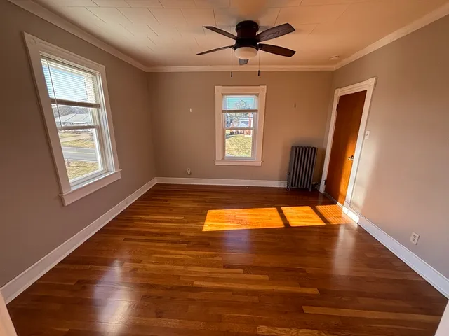 $1,500 | 112 Prospect Street, Unit 2, Somerset, MA 02726