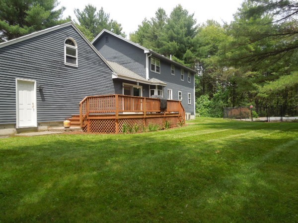 294 Rangeway Road Billerica, MA 01862 - Photo 23 of 28 a front view of a house with a yard