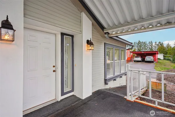 $165,000 | 12314 124th Street East, Unit 17, Puyallup, WA 98374