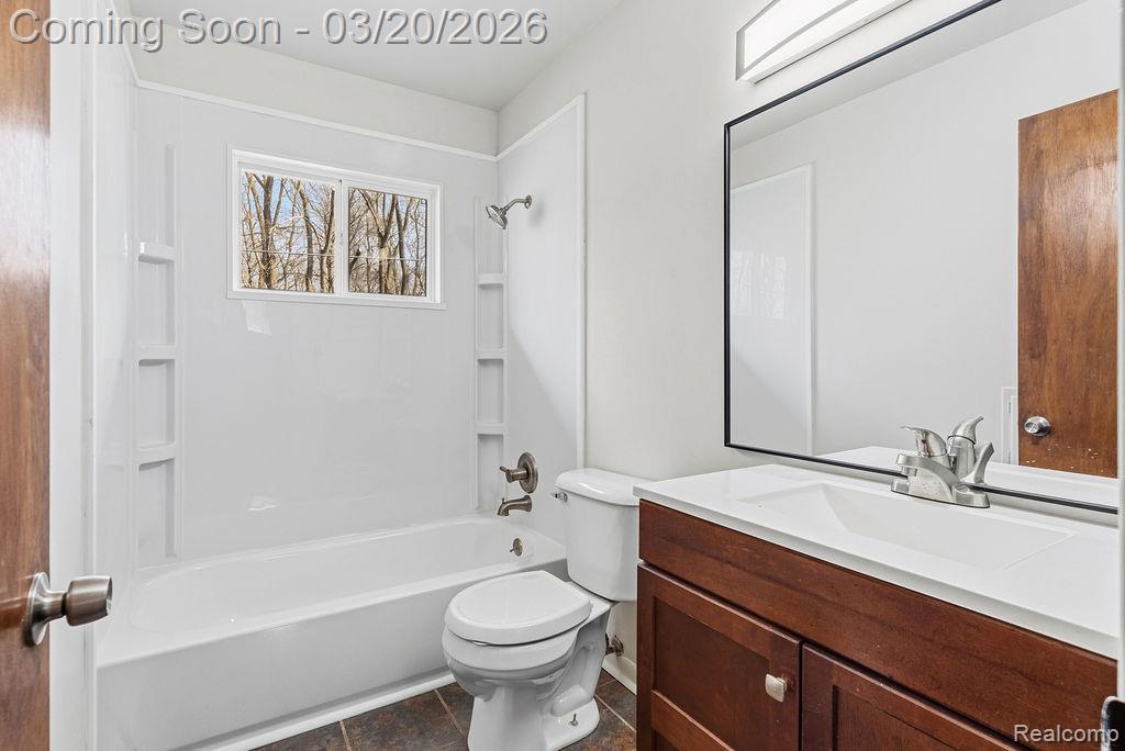 3485 Hammerberg Road Flint, MI 48507 - Photo 16 of 35