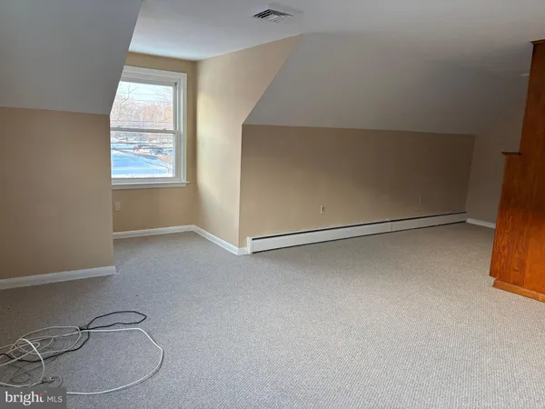 $2,100 | 1192 Parkway Avenue, Unit 2, Ewing, NJ 08628