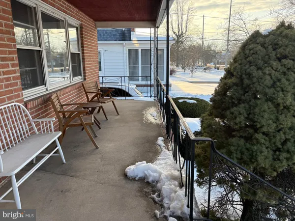 $2,100 | 1192 Parkway Avenue, Unit 2, Ewing, NJ 08628