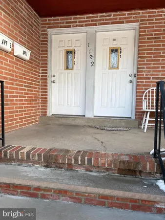 $2,100 | 1192 Parkway Avenue, Unit 2, Ewing, NJ 08628