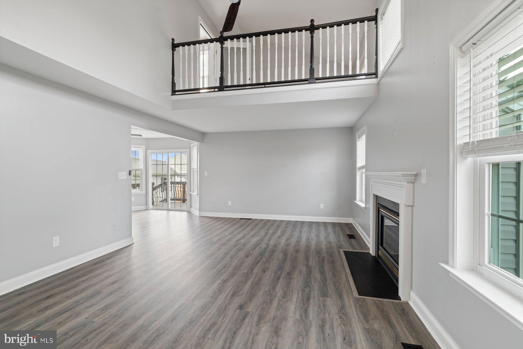 9109 Cove Point Road Sparrows Point, MD 21219 - Photo 4 of 37 Gallery Image 4