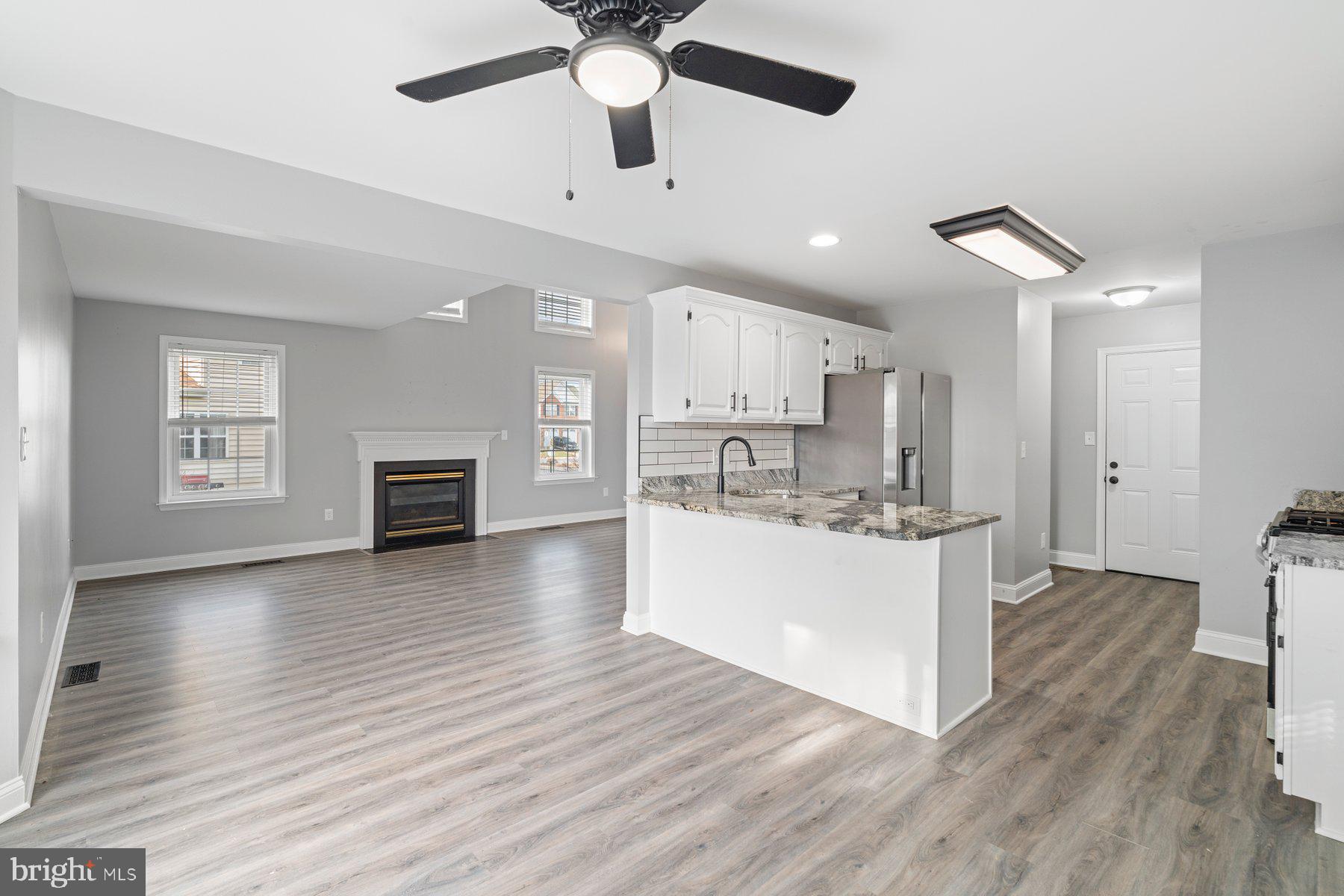 9109 Cove Point Road Sparrows Point, MD 21219 - Photo 8 of 37 Gallery Image 8