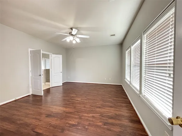 $2,290 | 1323 Maple Ace Drive, Katy, TX 77493