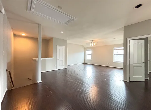 $2,290 | 1323 Maple Ace Drive, Katy, TX 77493