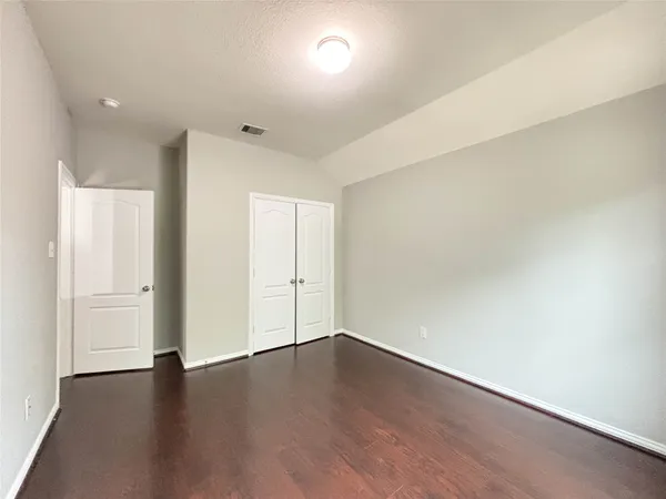 $2,290 | 1323 Maple Ace Drive, Katy, TX 77493