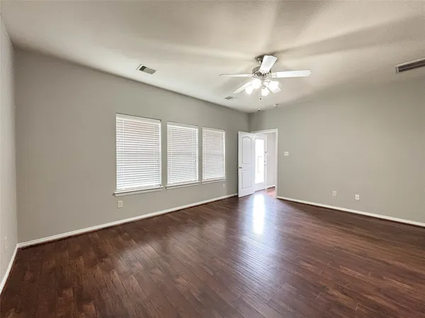 $2,290 | 1323 Maple Ace Drive, Katy, TX 77493