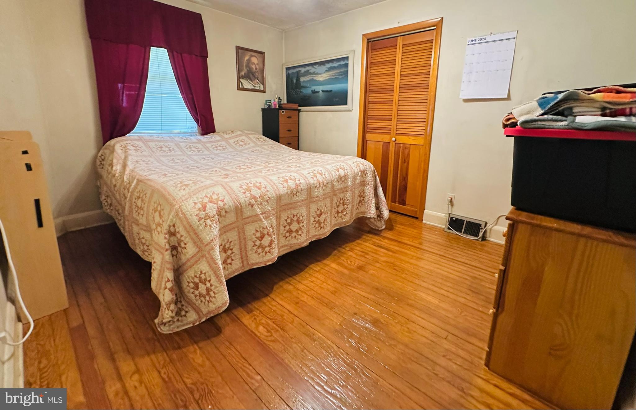 8608 Oak Road Baltimore, MD 21219 - Photo 14 of 37