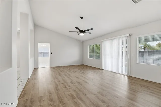 $2,500 | 3608 Connell Street, Las Vegas, NV 89129