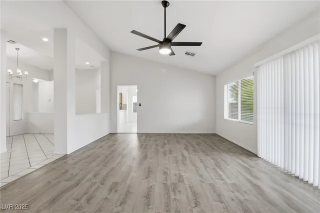 $2,500 | 3608 Connell Street, Las Vegas, NV 89129