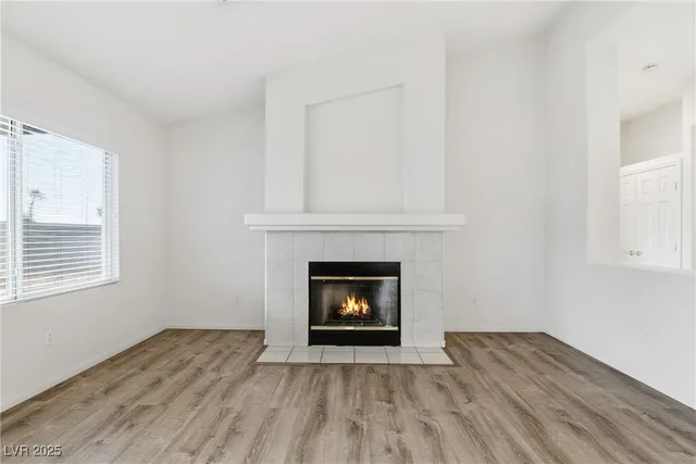 $2,500 | 3608 Connell Street, Las Vegas, NV 89129