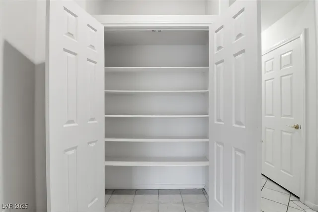 $2,500 | 3608 Connell Street, Las Vegas, NV 89129