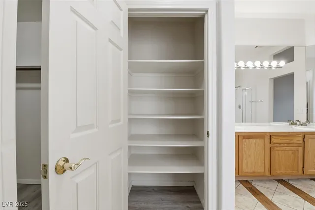 $2,500 | 3608 Connell Street, Las Vegas, NV 89129