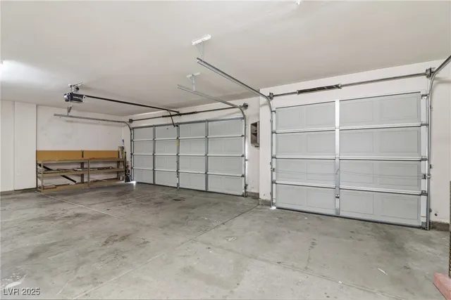 $2,500 | 3608 Connell Street, Las Vegas, NV 89129