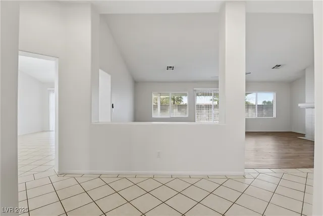 $2,500 | 3608 Connell Street, Las Vegas, NV 89129