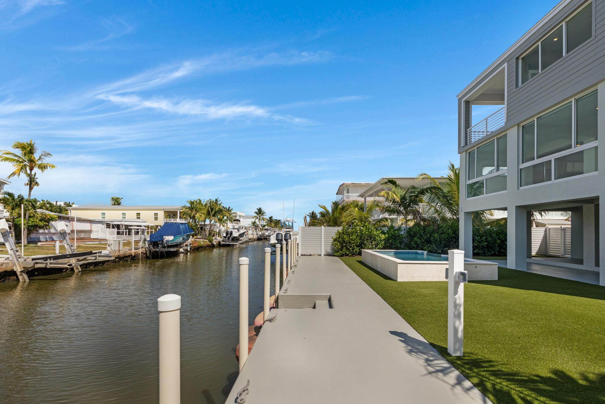 8 Poisonwood Road Key Largo, FL 33037 - Photo 43 of 83 577A1187