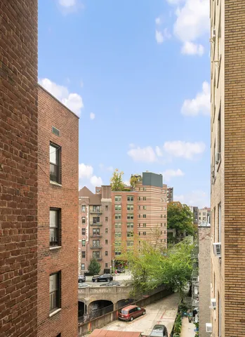 $725,000 | 416 Ocean Avenue, Unit 50 | Prospect Park South